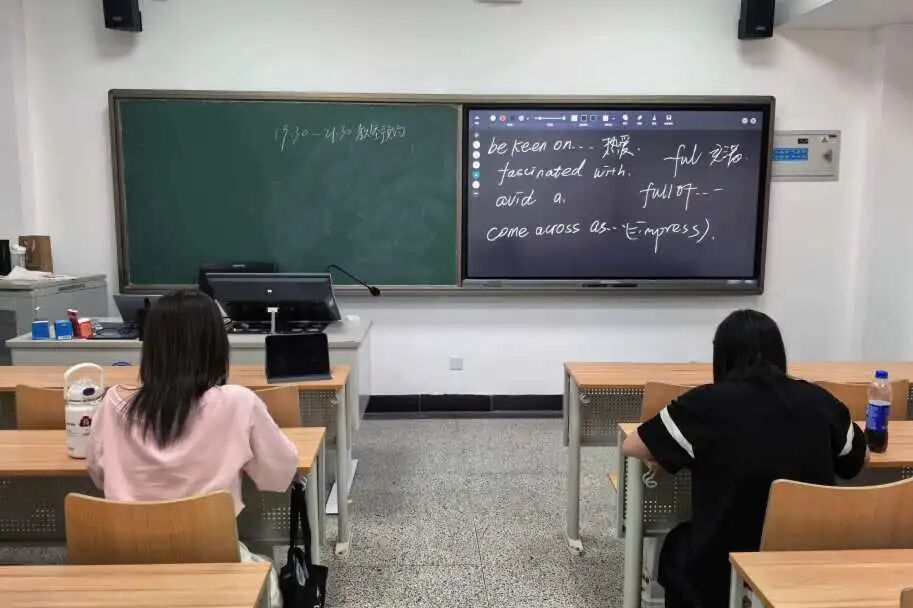 分享经验的朋辈辅导员