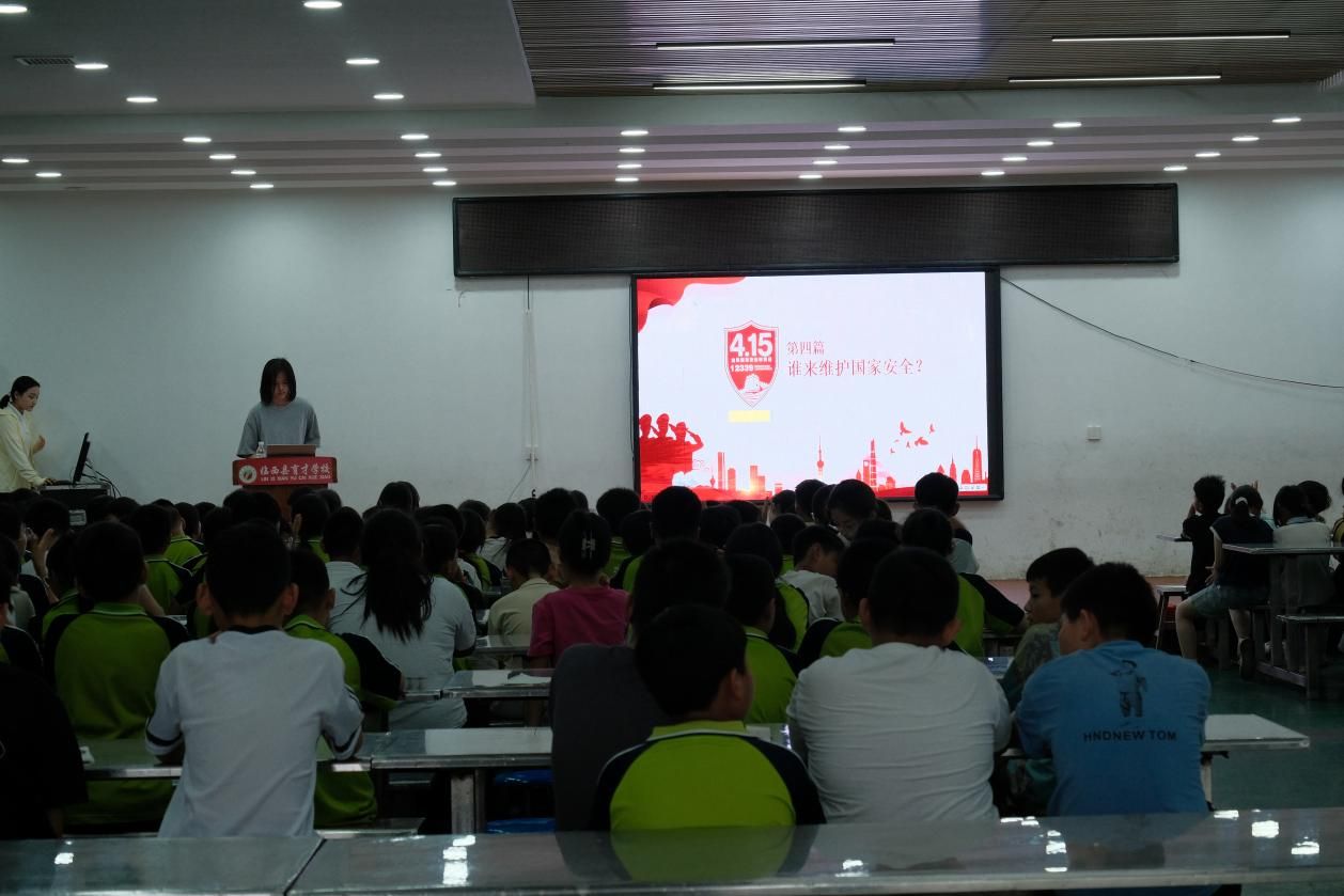 更是他们的大哥哥大姐姐